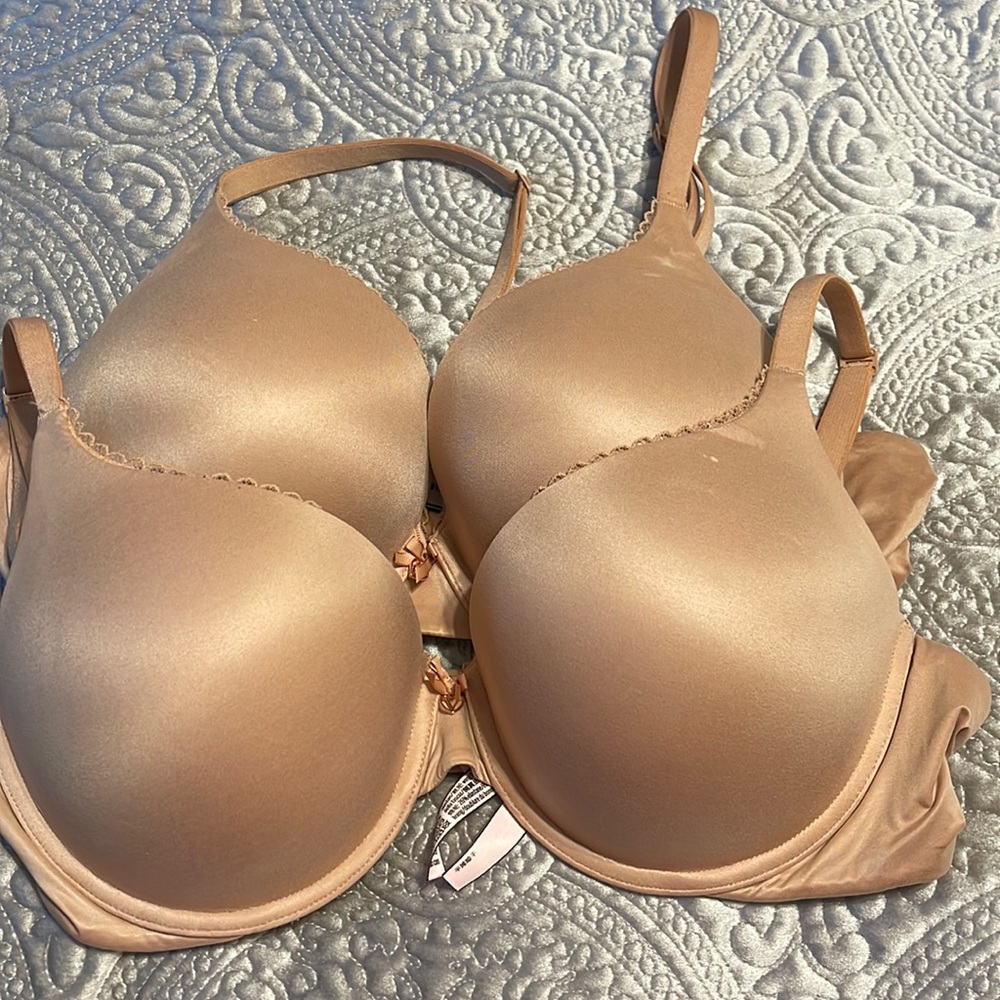 VS Perfect Shape Bras/ 38C